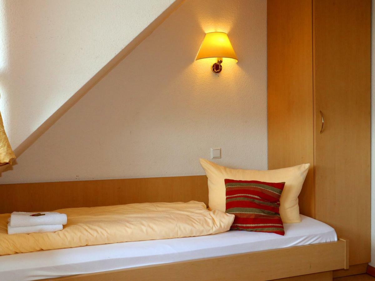 Hotel - Restaurant Hirschen - Werneths Landgasthof Beim Europa- Park Rust ラインハウゼン エクステリア 写真
